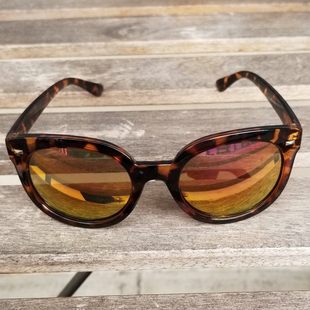 Tortoise w/Mirror Reflective Lenses Sunglasses